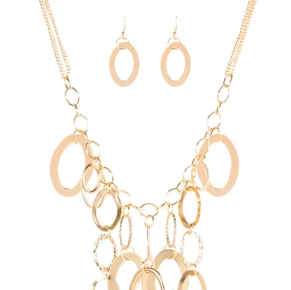 A Golden Spell Gold Blockbuster necklace - Picture 2 of 2